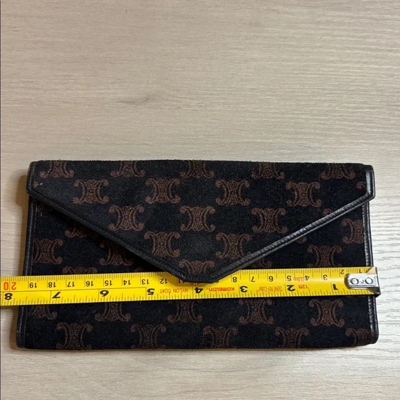 CELINE Macadam Triomphe Canvas & Leather Envelope Wallet – Vintage - Picture 10 of 16